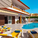 Mare Villa