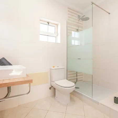 Villa Mare - Moradia Elegante Com Piscina - Galé, Albufeira